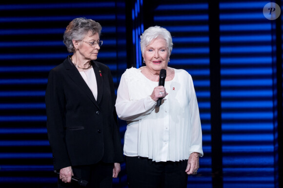 Exclusif - Françoise Barré-Sinoussi, Line Renaud - Enregistrement de l'émission "100 ans de comédies musicales pour le Sidaction", qui sera diffusée le 2 avril sur France 2. Le 10 mars 2020 © Moreau-Perusseau / Bestimage