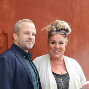 Marianne James et son compagnon Bertrand Edl - Jour 10 - Les célébrités au village des Internationaux de Tennis de Roland Garros à Paris. Le 6 juin 2017 © Moreau-Jacovides / Bestimage 