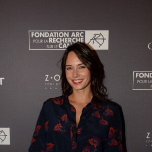 Exclusif - Julia Vignali lors du dîner de la fondation ARC au restaurant de l'hôtel The Peninsula à Paris le 10 octobre 2016.  © Rachid Bellak / Bestimage 