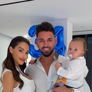 Nabilla et Thomas Vergara avec leur fils Milann (1 an) - Instagram