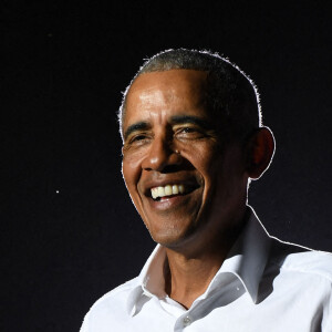 L'ancien président des Etats-Unis Barack Obama en meeting de soutien pour le candidat du parti démocrate Joe Biden à l'Université internationale de Floride à Miami. Le 2 novembre 2020