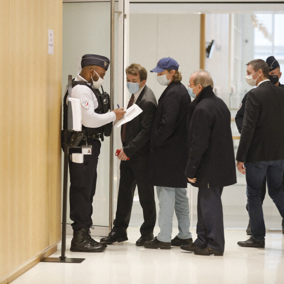 Pierre Sarkozy (fils de N.Sarkozy) - Arrivées au procès des "écoutes téléphoniques" (aussi affaire Bismuth) à Paris le 7 décembre 2020. © Christophe Clovis / Bestimage 