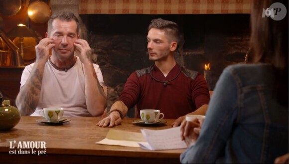 Mathieu et Alexandre lors du bilan de "L'amour est dans le pré 2020" du 14 décembre, sur M6
