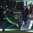 Le président des Etats-Unis Donald Trump et sa femme la première dame Melania Trump arrivent en hélicoptère à la Maison Blanche après un rassemblement politique en Georgie, le 5 décembre 2020.