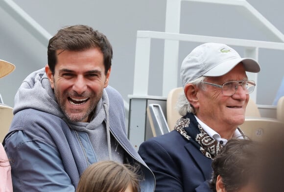 Grégory Fitoussi et son pére Jacques dans les tribunes lors des internationaux de tennis de Roland Garros à Paris, France, le 30 mai 2019. © Jacovides-Moreau/Bestimage