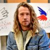 Exclusif - Julien Doré, après avoir lancé une tombola au profit des sinistrés de la tempête Alex qui a frappé les Alpes-Maritimes, fait un point presse au siège du Secours Populaire 06 à Nice © Bruno Bebert / Bestimage 