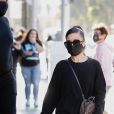 Ariana Grande est allée faire du shopping à Beverly Hills, Los Angeles, le 14 novembre 2020.