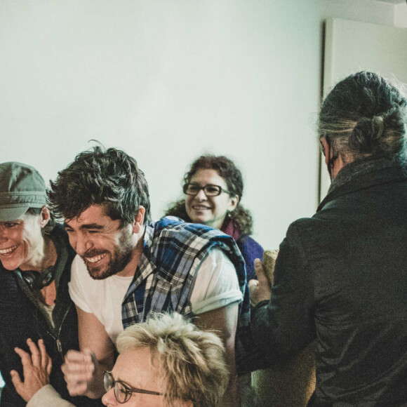 Exclusif - Anne Le Nen, Agustin Galiana et Muriel Robin - Sketch La réunion de chantier - Backstage du tournage du film "I love you coiffure" de M.Robin. Le 9 janvier 2020 © Cyril Moreau / Bestimage