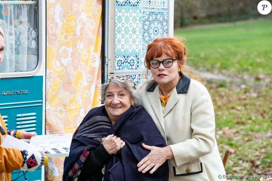 La Maison De Retraite Film Streaming Exclusif - Marthe Villalonga et Muriel Robin - Sketch La maison de