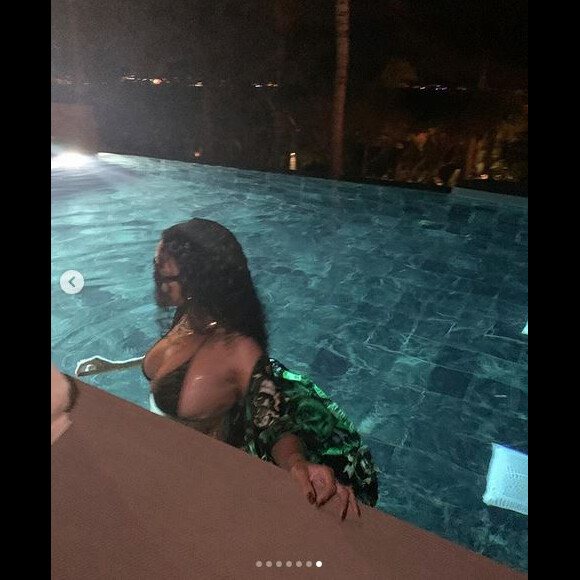 Rihanna en vacances. Novembre 2019.