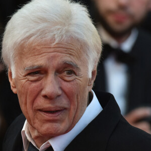 Guy Bedos - Montée des marches du film "Julieta" lors du 69ème Festival International du Film de Cannes. Le 17 mai 2016. © Giancarlo Gorassini/Bestimage 