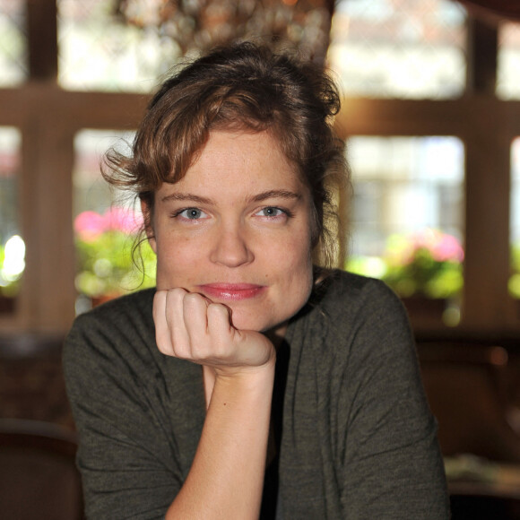 Sarah Biasini à Valenciennes en 2011.