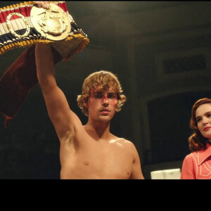 Justin Bieber se met dans la peau de Rocky Balboa dans son clip pour 'Anyone', il apparaît sans tatouages!
