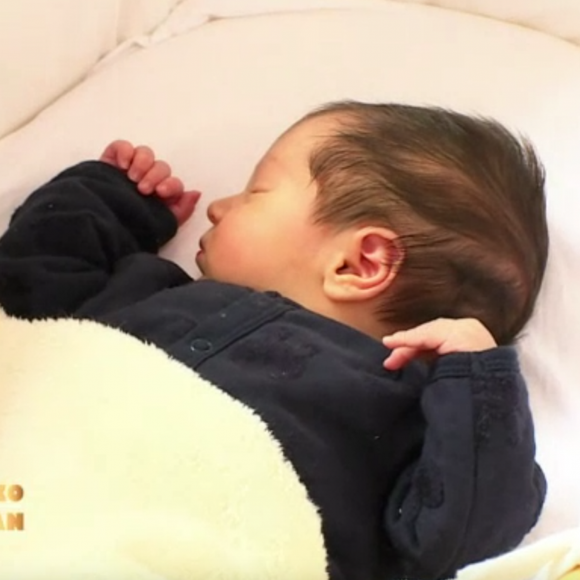 Nikola Lozina et Laura Lempika dévoile le visage de leur fils Zlatan dans la série-documentaire "Laura+Nikola=Bébé Zlatan", disponible sur 6play