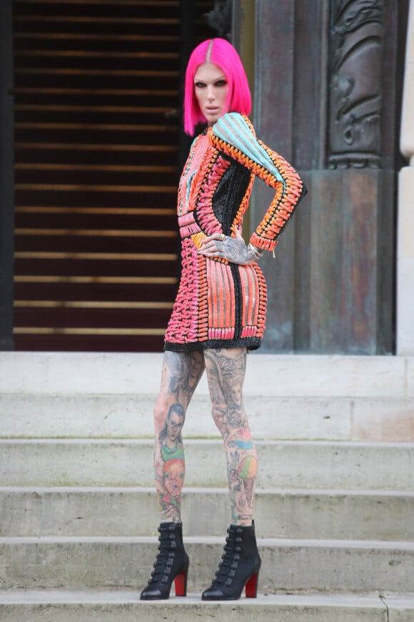 Jeffree Star - Arrivée des people au défilé de mode Balmain Homme collection Automne-Hiver 2017/2018 lors de la fashion week à Paris, le 21 janvier 2017. © CVS/Veeren/Bestimage