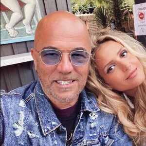 Pascal Obispo et sa compagne Julie sur Instagram. Le 26 juillet 2020.