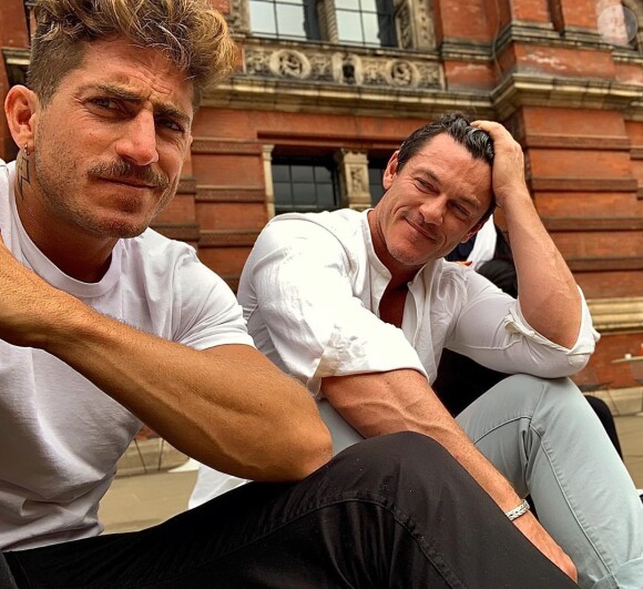 Luke Evans et Rafael Olarra sur Instagram, janvier 2020.