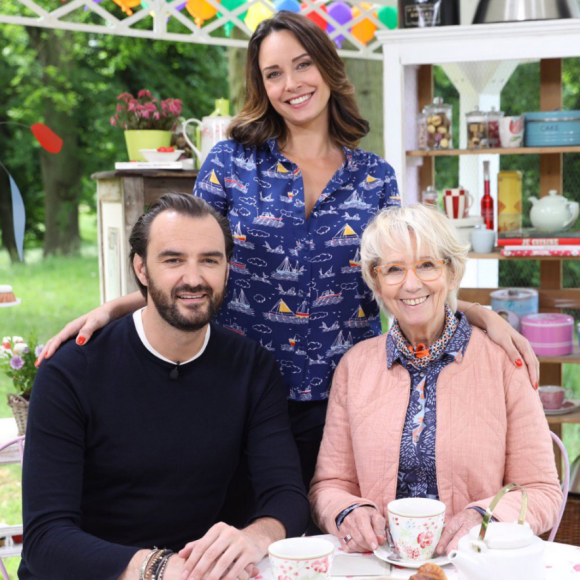 Julia Vignali, Cyril Lignac et Mercotte prêts pour la nouvelle saison du "Meilleur Pâtissier" (M6).