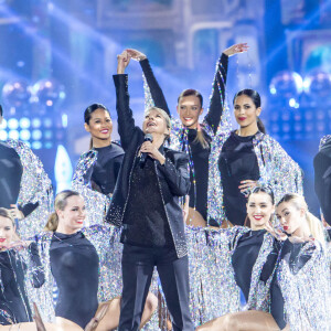 Exclusif - La chanteuse Dorothée - Emission "Bercy fête ses 30 ans - Le concert anniversaire" diffusée le 4 décembre 2015 sur TF1 en prime-time à l'AccorHotels Arena à Paris, le 4 décembre 2015. © Veeren/Moreau/Bestimage 