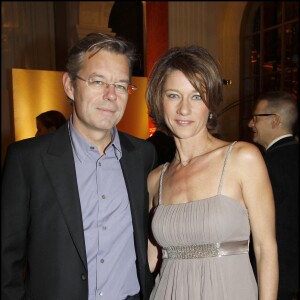 Carole Gaessler et son mari Franck  à Paris