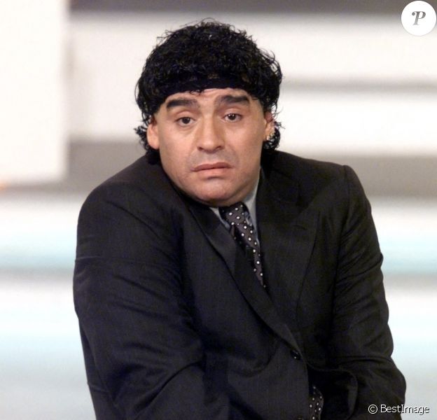 Archives - Exclusif - Diego Maradona dans l'émission RAI1 "DOVE TI PORTA IL QUORE" à Rome l