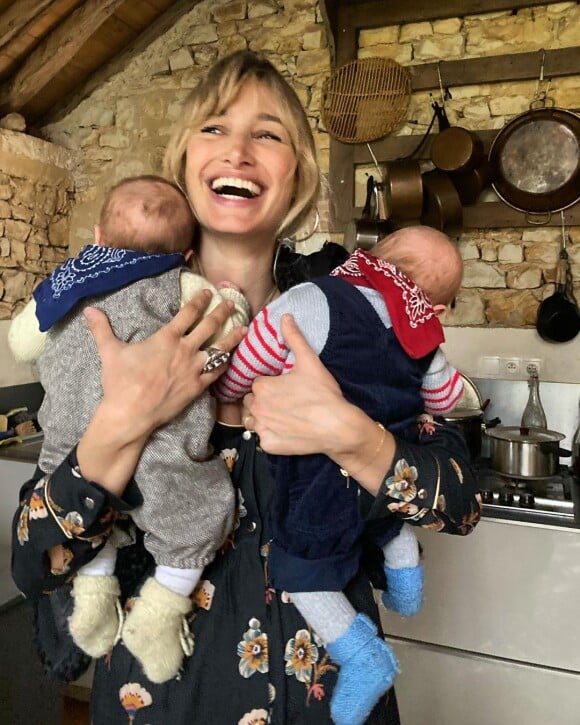 Pauline Lefèvre et ses jumeaux sur Instagram, décembre 2020.