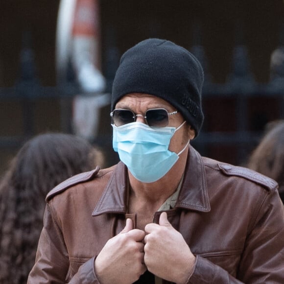 Jean Claude Van Damme sur le tournage du film "Le dernier mercenaire" à Paris le 12 octobre 2020. 