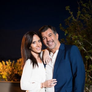 Fabienne Carat et Stéphane Plaza - Enregistrement de la 100ème émission "Recherche appartement ou maison", présentée par S.Plaza, qui sera diffusée le 20 janvier à 21h05 sur M6. Le 6 octobre 2020 © Tiziano da Silva / Bestimage