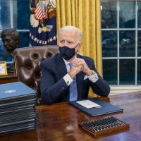 Joe Biden : Il se débarrasse d'un objet improbable de Donald Trump