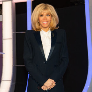 "Le Grand concours des animateurs" au profit de l'Opération Pièces Jaunes, présenté par Alessandra Sublet en présence de la première dame Brigitte Macron, sur TF1.