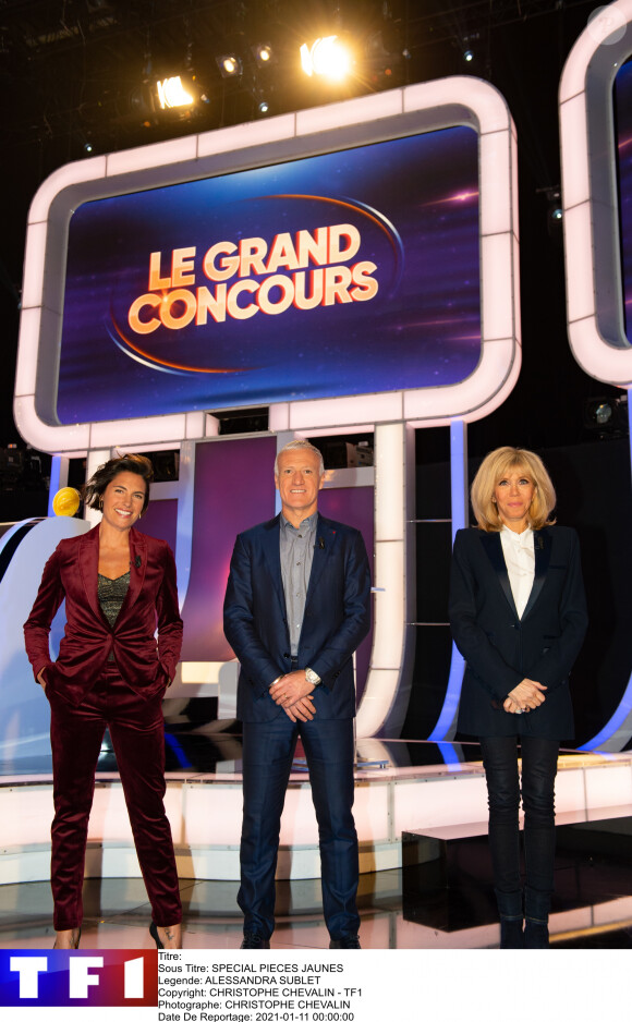 "Le Grand concours des animateurs" au profit de l'Opération Pièces Jaunes, présenté par Alessandra Sublet en présence de la première dame Brigitte Macron, le 22 janvier 2021 sur TF1.