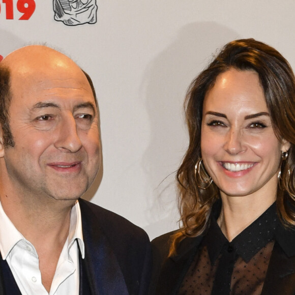 Kad Merad et sa compagne Julia Vignali - Photocall du dîner de la 44ème cérémonie des César au Fouquet's à Paris. Le 22 février 2019 © Pierre Perusseau / Bestimage 