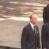 Le prince Philip, le prince William, Charles Spencer, le prince Harry et le prince Charles aux funérailles de Daiana à Londres en 1997.