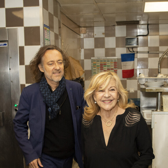 Exclusif - Nicoletta et son mari Jean-Christophe Molinier au restaurant Le Récamier. Le 6 Juillet 2020 . © Jack tribeca / Bestimage 