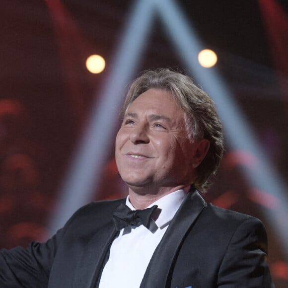 Exclusif - Roberto Alagna pendant l'enregistrement de l'émission "300 Choeurs chantent pour les Fêtes" à Paris. Le 14 septembre 2020 © Tiziano Da Silva / Bestimage