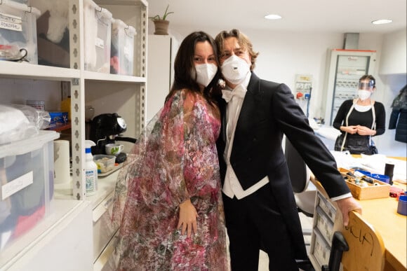 Roberto Alagna et sa compagne Aleksandra Kurzak au théâtre La Scala de Milan, le 7 décembre 2020.