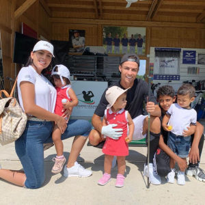 Cristiano Ronaldo, Georgina Rodriguez et leurs enfants Eva, Alana, Cristiano Jr et Mateo.