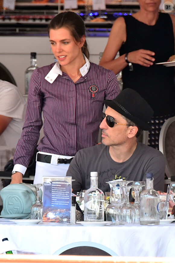 Gad Elmaleh et Charlotte Casiraghi - 20e Jumping International de Monte-Carlo au Port Hercule de Monaco à Monte-Carlo, le 27 juin 2015.