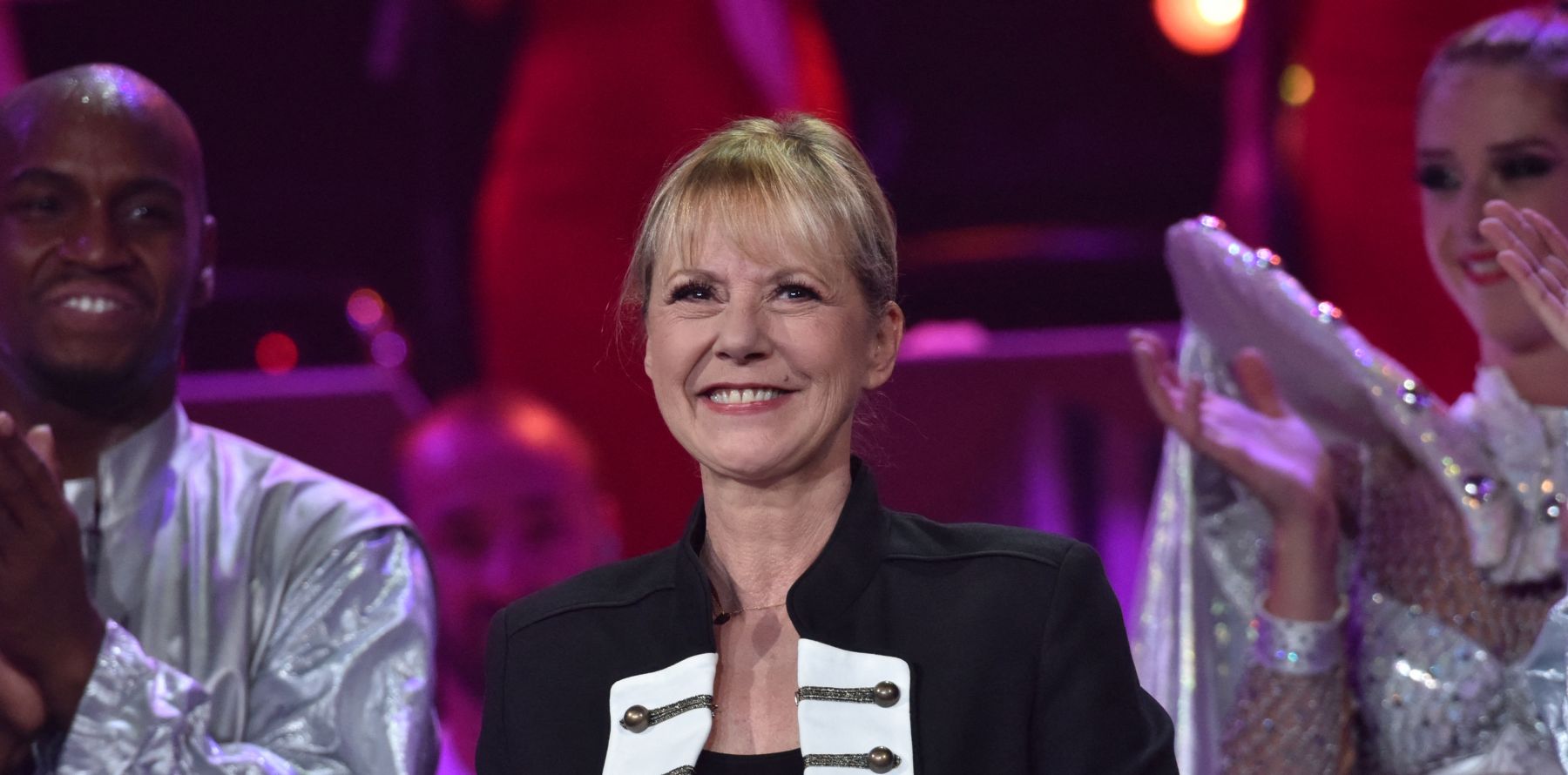 Dorothée Mariée En Secret Lidentité De Son Mari Révélée Un Fan Le Diaporama Purepeople 