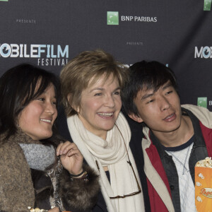 Véronique Jannot et sa fille adoptive Migmar - Mobile Film Festival au cinéma MK2 Bibliothèque à Paris, le 28 février 2017. © Pierre Perusseau/Bestimage