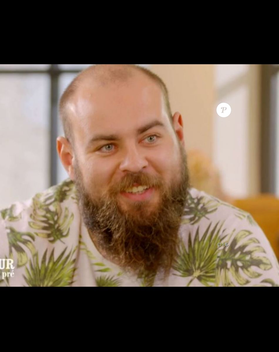 Valentin lors du tournage de son portrait de "L'amour est dans le pré 2021", diffusion le 8 février sur M6