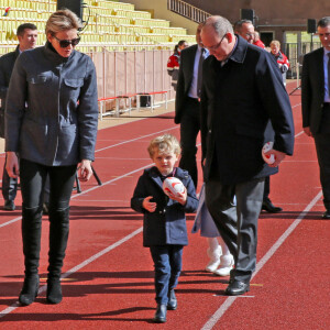 Le prince Albert II de Monaco, la princesse Charlene de Monaco et leurs enfants le prince Jacques et la princesse Gabriella de Monaco - 8ème édition du tournoi de rugby Sainte-Dévote au Stade Louis II à Monaco, le 31 mars 2018. © Olivier Huitel/Pool Monaco/Bestimage 