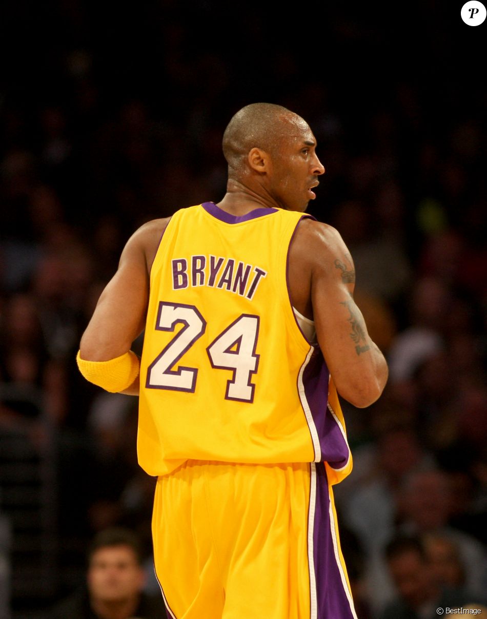 Kobe Bryant lors d'un match des Lakers de Los Angeles contre les Phoenix Suns au Staples Center, à Los Angeles, CA, USA, le 26 février 2009.
