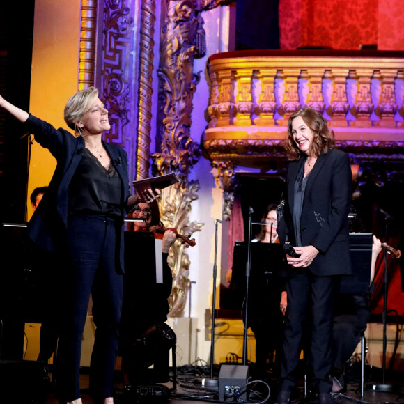 Exclusif - Anne-Elisabeth Lemoine, Anne Barrère et Didier Deschamps - Enregistrement de l'émission "Symphonie pour la Vie, Spéciale Pièces jaunes" au Théâtre national de l'Opéra Comique à Paris, qui sera diffusée le 10 février sur France 3. © Dominique Jacovides / Bestimage