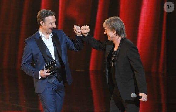 Stéphane Bern et Jean-Louis Aubert - 36ème édition des Victoires de la Musique à la Seine Musicale à Boulogne-Billancourt, France, le 12 février 2021. © Coadic Guirec/Bestimage