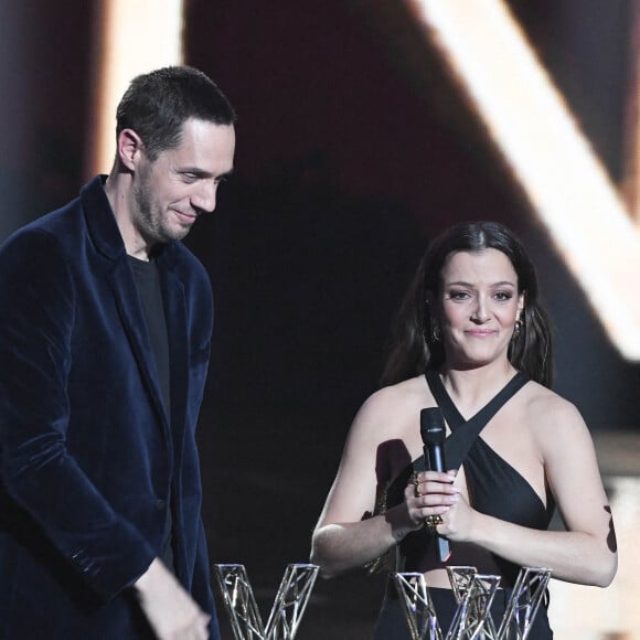 Grand Corps Malade (Victoire de la chanson originale) et Camille Lellouche - 36ème édition des Victoires de la Musique à la Seine Musicale à Boulogne-Billancourt, France, le 12 février 2021. © Coadic Guirec/Bestimage