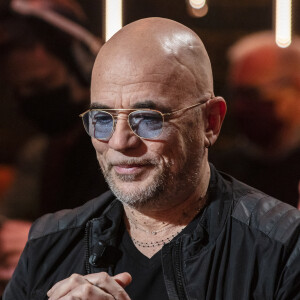 Exclusif - Pascal Obispo - Backstage pendant l'émission On Est En Direct (OEED) , présentée par Laurent Ruquier et diffusée en direct le 16 janvier 2021 sur France 2 à Paris le 16 janvier 2021 © Jack Tribeca / Bestimage