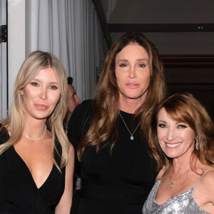 Sophia Hutchins, Caitlyn Jenner, Jane Seymour - People à la soirée des 10 ans de la fondation "Open Hearts" à Los Angeles, le 15 février 2020.