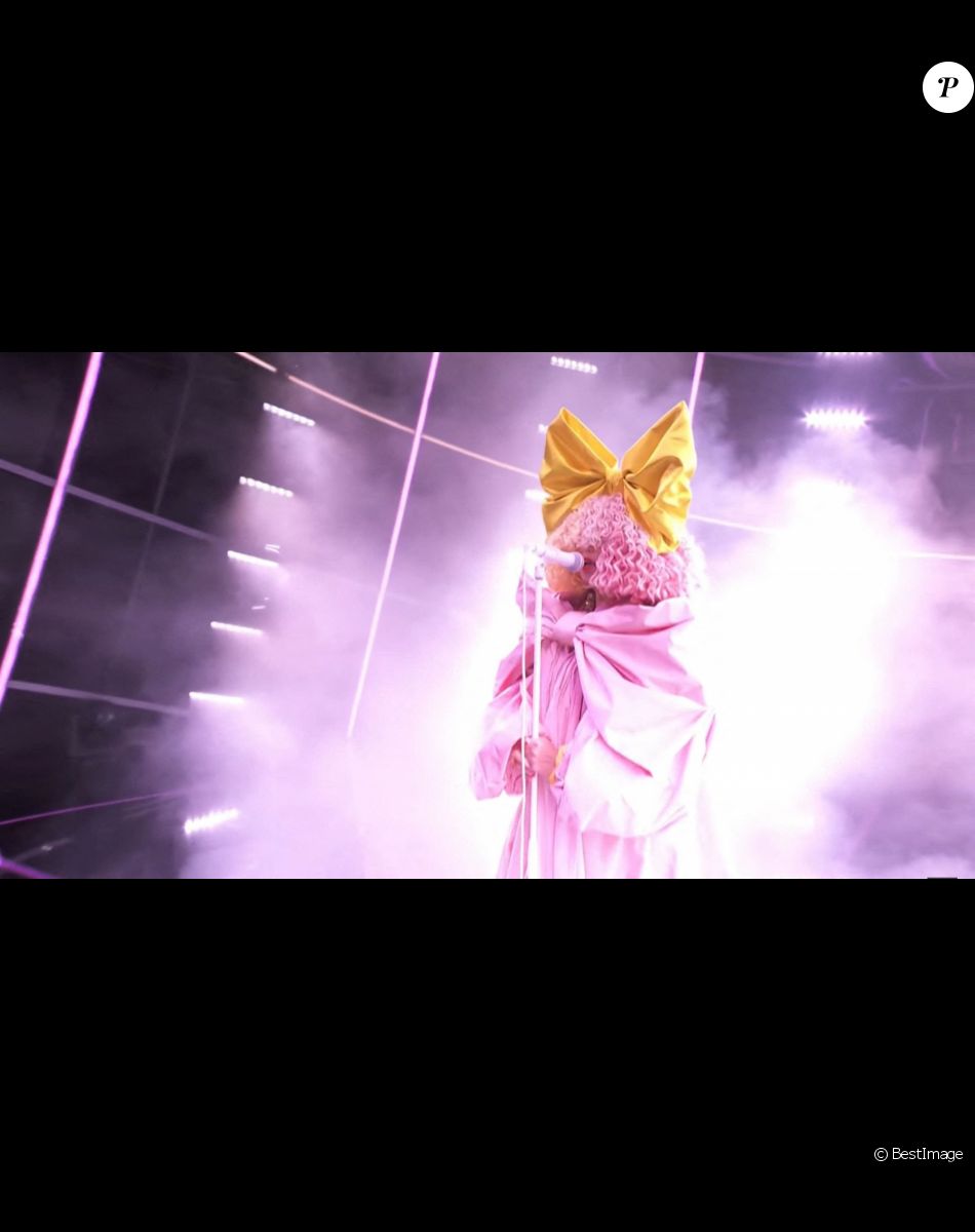 Sia - Les célébrités aux 2020 Billboard Music Awards à Los Angeles, le 15 octobre 2020.