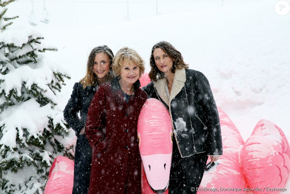 Camille Chamoux, Miou-Miou, Camille Cottin lors de la présentation du film "Larguées" au 21e festival international du film de comédie de l'Alpe d'Huez le 20 janvier 2018. © Dominique Jacovides / Bestimage